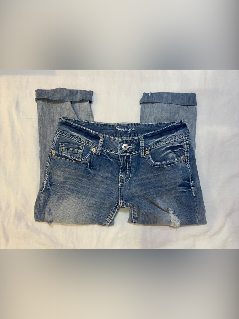 Vintage Amethyst Distressed Capris